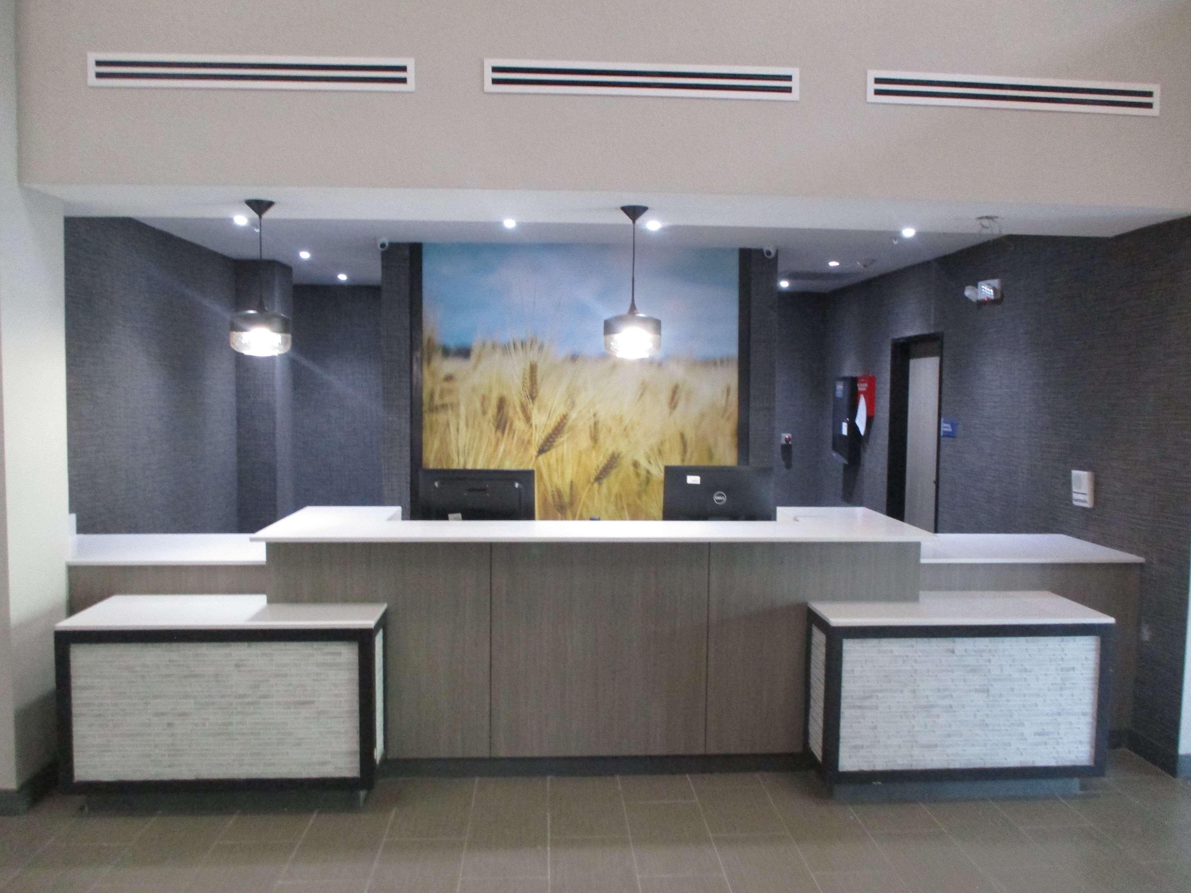 Best Western Plus Mcpherson Esterno foto